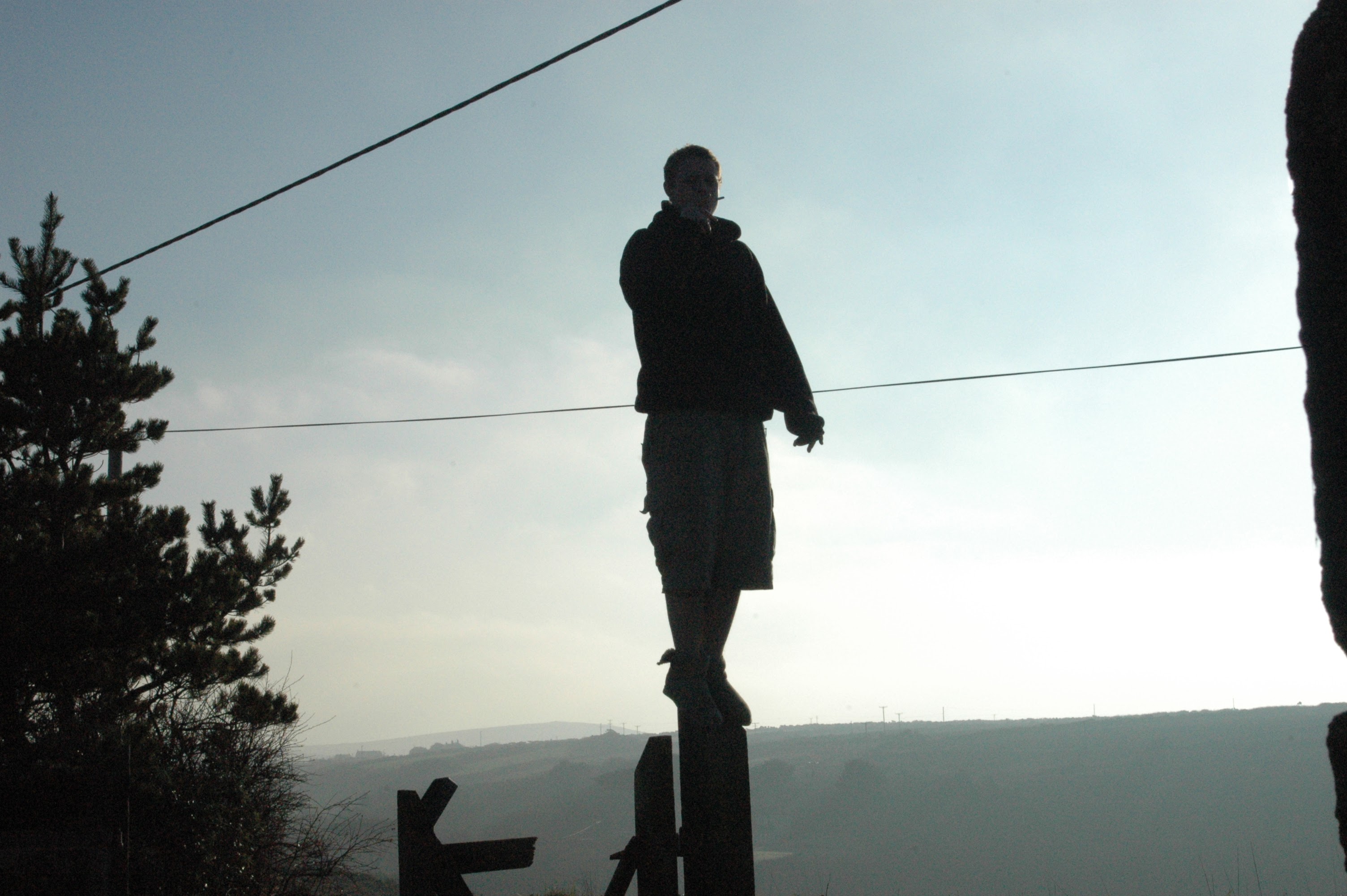 Ben on PB gatepost 2004