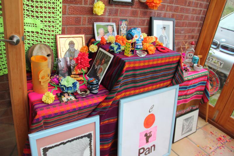 Phoenix Barn ofrenda